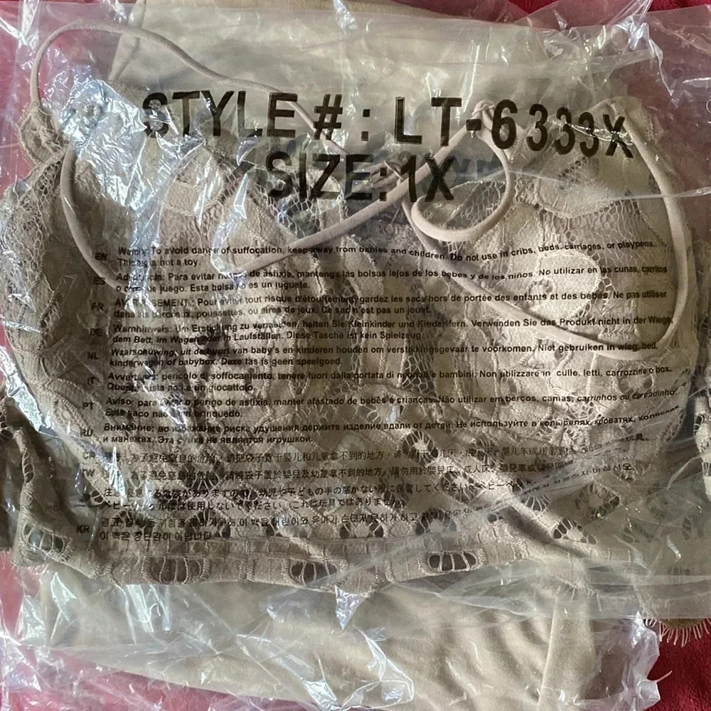 NWT 2 Piece Leggings Full Length/Scalloped Lace Bralette Set Plus Size - Picture 11 of 11